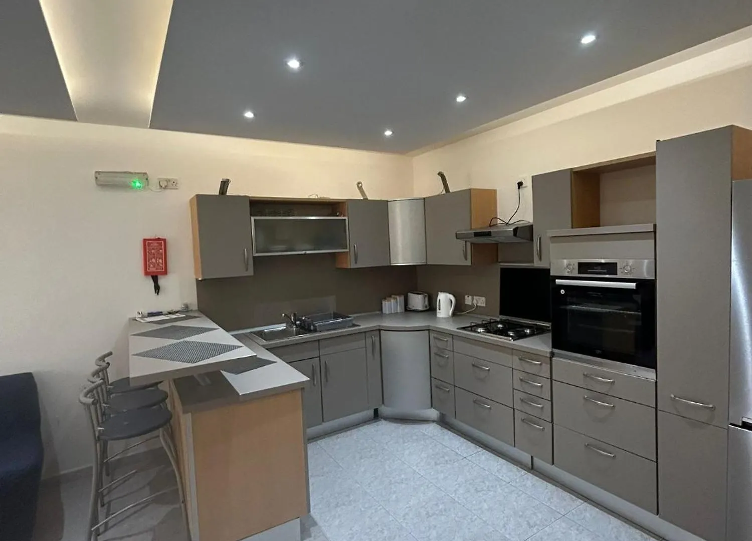Saint Julian's No 6 Poseidon Apartment 0*, Saint Julian's מלטה